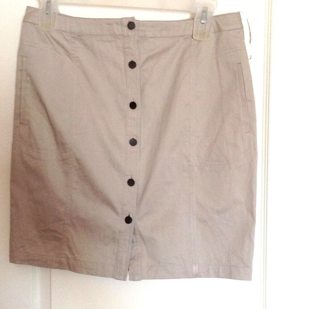 Calvin Klein Women's Mini Skirt Size L Beige Button Down Front Casual Work